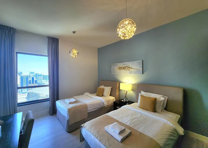 Amazing Marina View Apartment